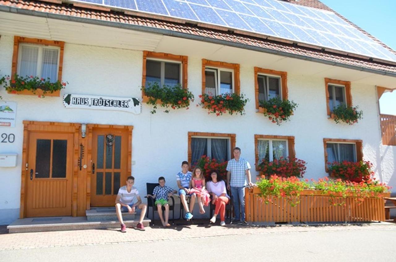 Apartmenthaus Troetschler Weilheim Exterior foto